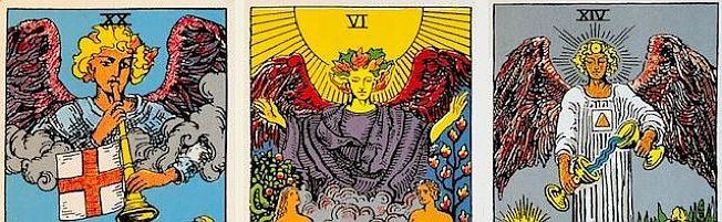 Angels on the Major Arcana cards from the Tarot